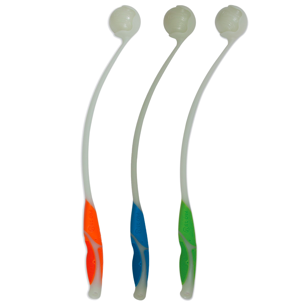 Chuckit Max Glow Pro Launcher – Leuchtet Im Dunkeln Und Spart Kraft