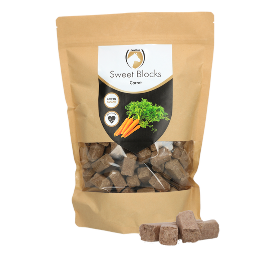 Excellent Horse Sweet Blocks Karotte 1 kg – Zuckerarmer Geschmacklicher Leckerbissen für Pferde